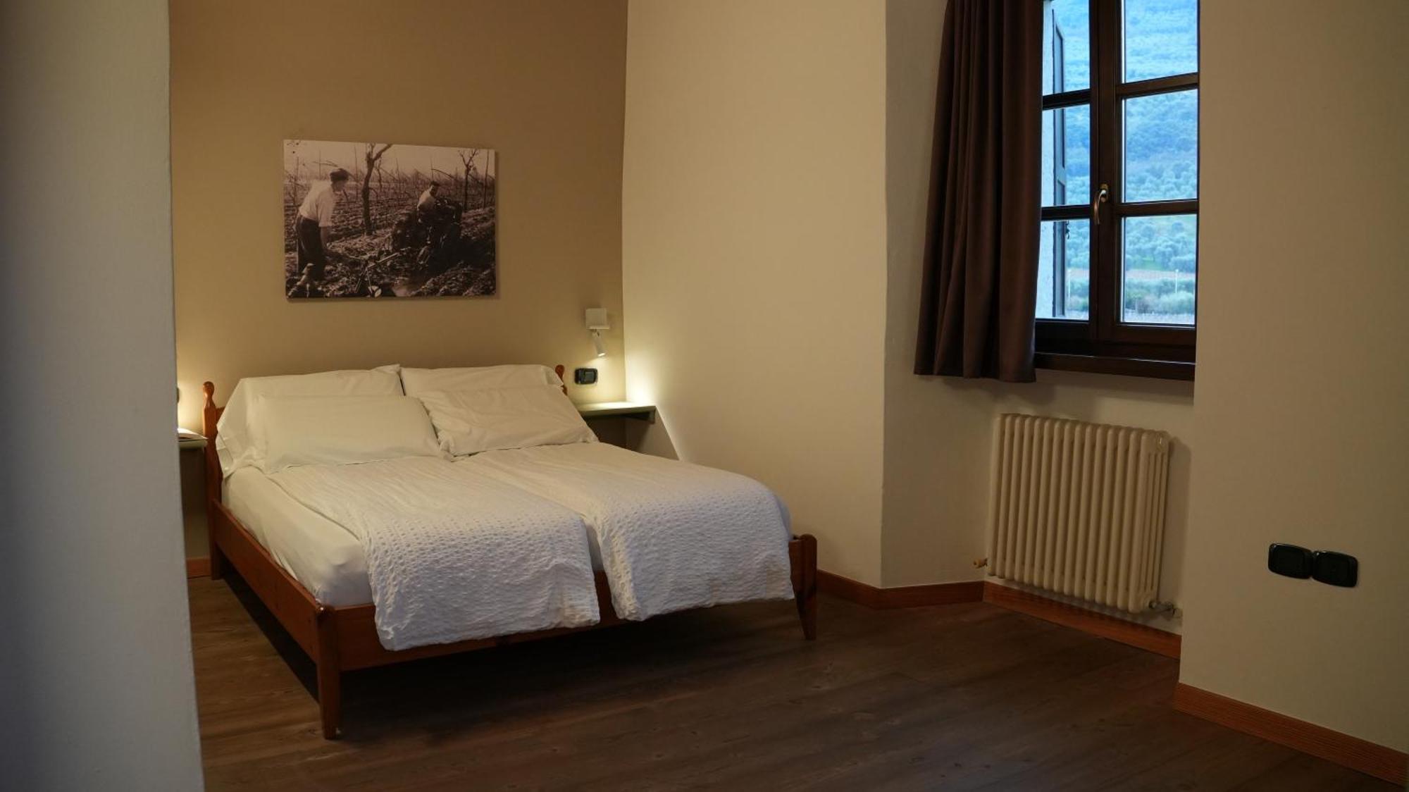 Residence La Colombera Riva del Garda Ruang foto