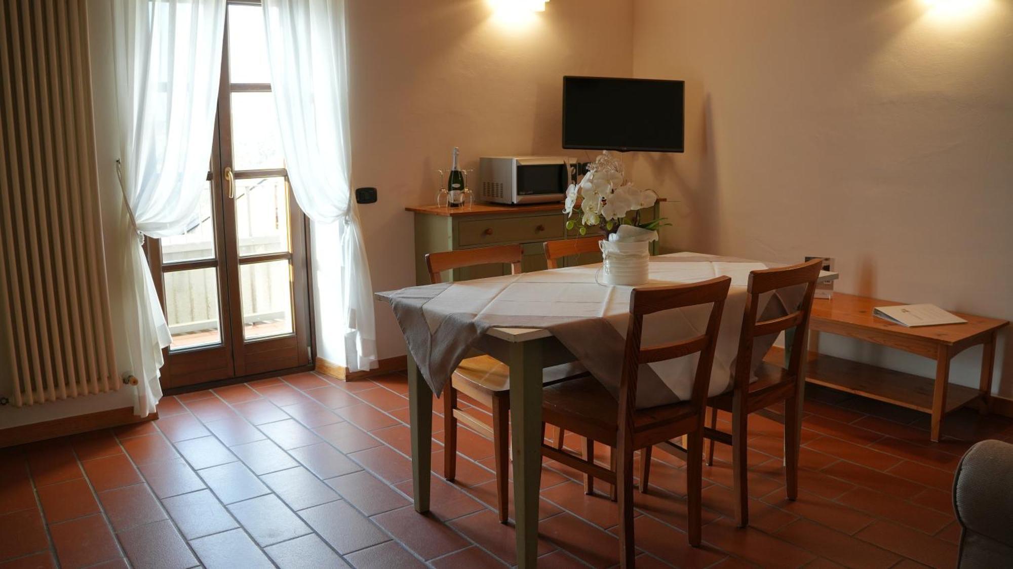 Residence La Colombera Riva del Garda Ruang foto